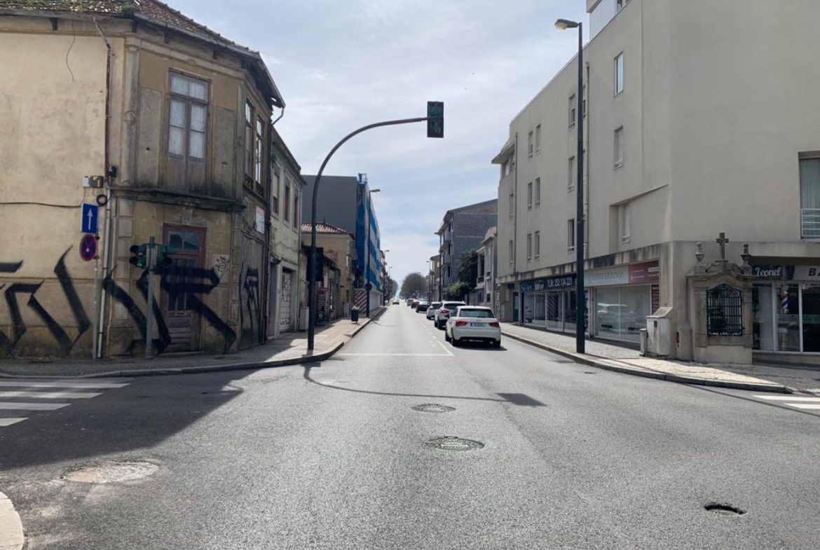 Propriedade para reconstrução na Póvoa de Varzim