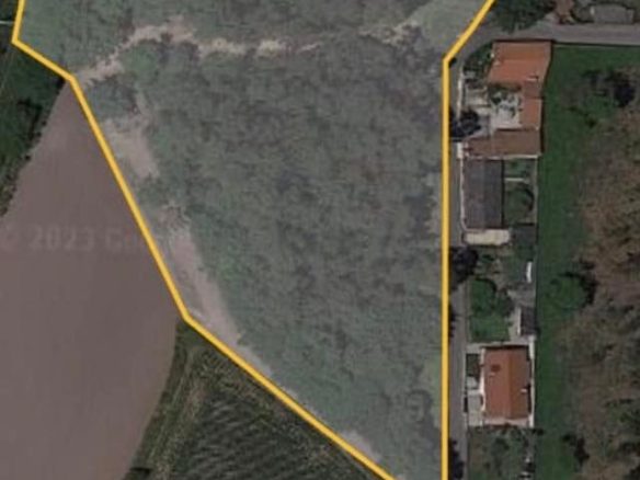Terreno em Macieira da Maia